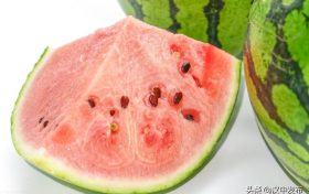 一口8400個(gè)細(xì)菌？你是合格的夏日“吃瓜群眾”嗎？縮略圖