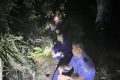 寧強一村民因采蘑菇走失深山，警民攜手找回縮略圖