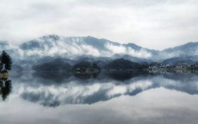 冬日美景已上線，是時(shí)候來體驗(yàn)一番別樣的山水風(fēng)情啦！縮略圖