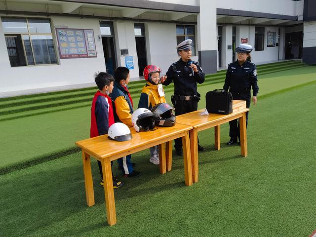 【全國中小學(xué)生安全教育日】漢中交警一大隊(duì)開講啦！插圖6