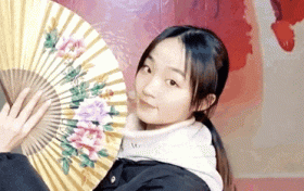 文化自信，薪火相傳！00后女生直播間唱戲，圈粉無數(shù)！縮略圖