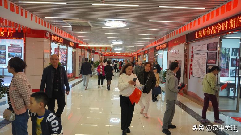 漢中市紅色文化研討會(huì)暨漢中紅色旅游體驗(yàn)館開(kāi)館儀式今日隆重舉行插圖 漢中市紅色文化研討會(huì)暨漢中紅色旅游體驗(yàn)館開(kāi)館儀式今日隆重舉行插圖