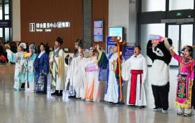 張騫、諸葛亮、“秦嶺四寶”齊現(xiàn)高鐵站，文化氛圍拉滿！縮略圖