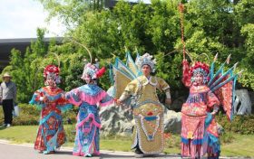 賞非遺、看表演！漢中“五一”文旅活動(dòng)亮點(diǎn)紛呈縮略圖