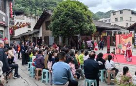 “五一”假期，鎮(zhèn)巴文旅活動(dòng)亮點(diǎn)紛呈縮略圖